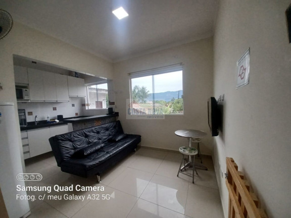 Imagem Casa com 1 Quarto à Venda, 34 m² em Maracanã - Praia Grande Imagem Casa com 1 Quarto à Venda, 34 m² em Maracanã - Praia Grande