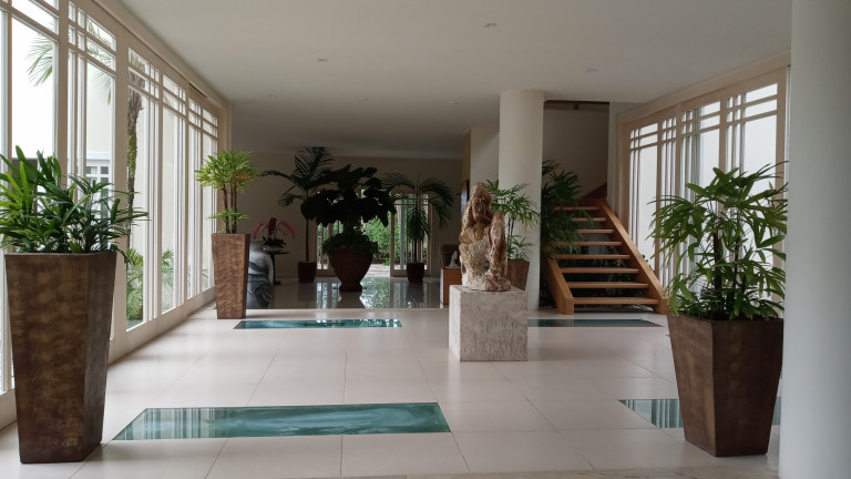 Imagem Casa com 5 Quartos à Venda, 7.000 m² em Portão - Lauro De Freitas Imagem Casa com 5 Quartos à Venda, 7.000 m² em Portão - Lauro De Freitas