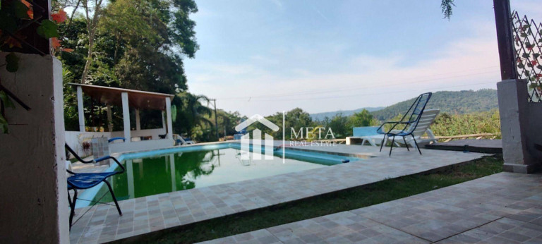 Imagem Imóvel com 3 Quartos à Venda, 400 m² em Juqueri Mirim - Mairiporã