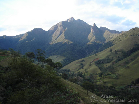 Imagem Chácara com 28 Quartos à Venda, 1.330.000 m² em Rural - Piquete Imagem Chácara com 28 Quartos à Venda, 1.330.000 m² em Rural - Piquete