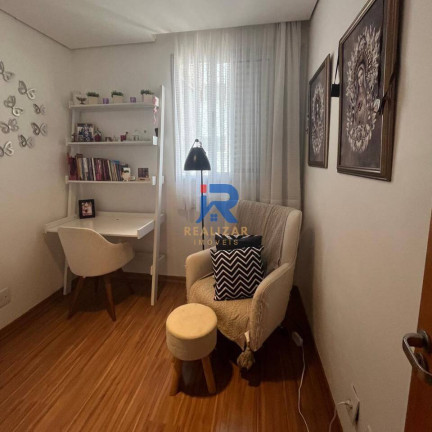 Imagem Apartamento com 4 Quartos à Venda, 135 m² em Buritis - Belo Horizonte