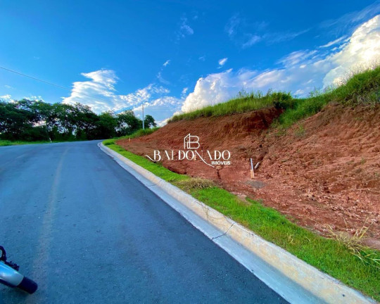 Imagem Terreno à Venda, 239 m² em Centro - Extrema Imagem Terreno à Venda, 239 m² em Centro - Extrema