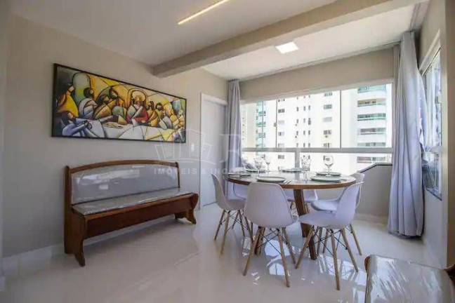 Imagem Cobertura com 4 Quartos à Venda, 163 m² em Centro - Balneário Camboriú Imagem Cobertura com 4 Quartos à Venda, 163 m² em Centro - Balneário Camboriú