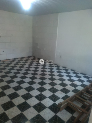 Imagem Casa com 2 Quartos à Venda, 50 m² Imagem Casa com 2 Quartos à Venda, 50 m²