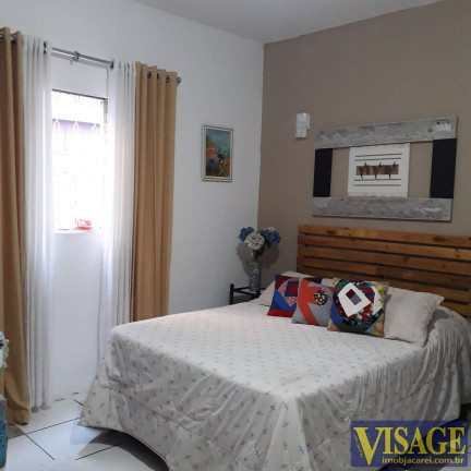 Imagem Sobrado com 4 Quartos à Venda,  em Residencial Santa Paula - Jacareí
