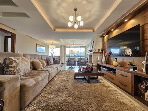 Imagem Casa com 3 Quartos à Venda, 265 m² em Várzea - Teresópolis Imagem Casa com 3 Quartos à Venda, 265 m² em Várzea - Teresópolis
