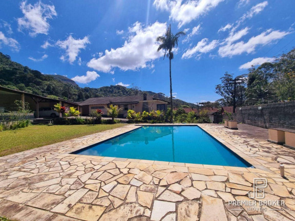 Imagem Casa com 4 Quartos à Venda, 354 m² em Granja Guarani - Teresópolis Imagem Casa com 4 Quartos à Venda, 354 m² em Granja Guarani - Teresópolis