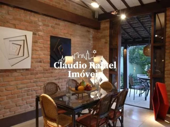Imagem Casa com 7 Quartos à Venda, 454 m² em Ferradura - Armação Dos Búzios Imagem Casa com 7 Quartos à Venda, 454 m² em Ferradura - Armação Dos Búzios