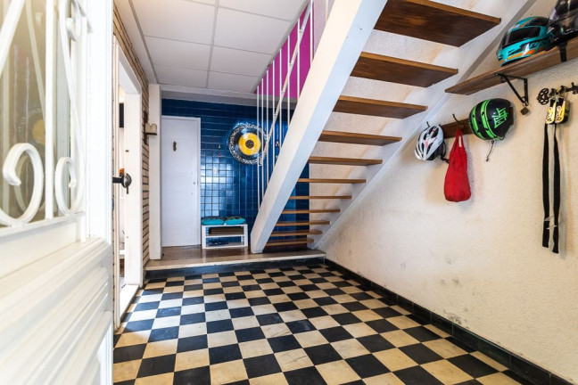 Imagem Casa com 6 Quartos à Venda, 253 m² em Jardim Bonfiglioli - São Paulo