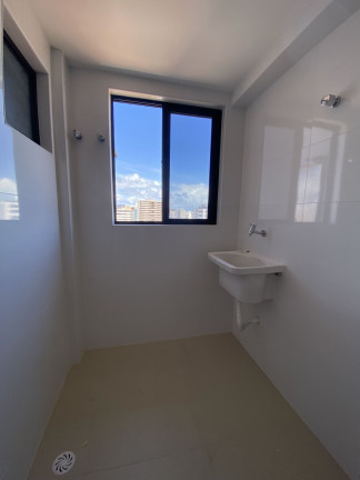 Imagem Apartamento com 2 Quartos à Venda, 61 m² em Jatiúca - Maceió