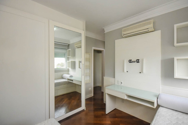 Imagem Apartamento com 3 Quartos à Venda, 208 m² em Vila Suzana - São Paulo