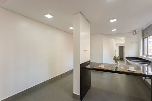 Imagem Apartamento com 3 Quartos à Venda, 198 m² em Jardim América - São Paulo