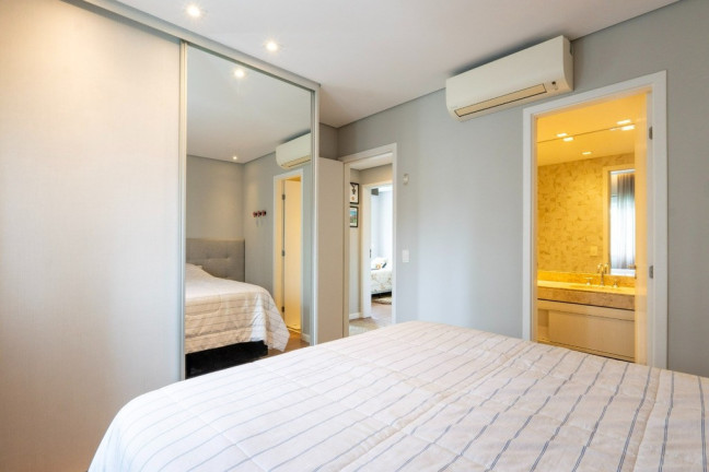 Imagem Apartamento com 3 Quartos à Venda, 105 m² em Jardim Caravelas - São Paulo