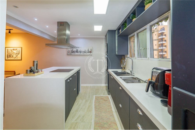 Imagem Casa com 3 Quartos à Venda, 204 m² em São Paulo Imagem Casa com 3 Quartos à Venda, 204 m² em São Paulo