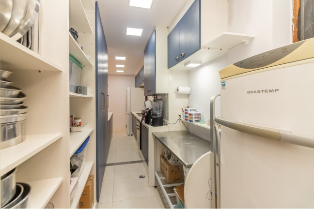 Imagem Apartamento com 3 Quartos à Venda, 176 m² em água Branca - São Paulo
