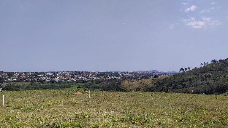 Imagem Terreno à Venda, 704 m² em San Fernando Valley - Atibaia Imagem Terreno à Venda, 704 m² em San Fernando Valley - Atibaia