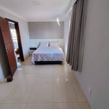 Imagem Sobrado com 3 Quartos à Venda, 350 m² em João Soares - Itabuna Imagem Sobrado com 3 Quartos à Venda, 350 m² em João Soares - Itabuna
