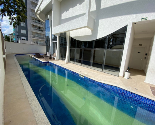 Imagem Imóvel com 3 Quartos à Venda, 208 m² em América - Joinville