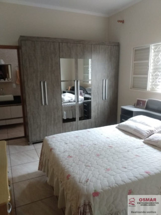 Imagem Casa com 3 Quartos à Venda, 188 m² em Jardim Dos Ipes - Cosmorama