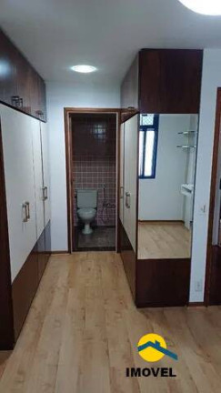 Imagem Apartamento com 4 Quartos à Venda, 150 m² em Icaraí - Niterói