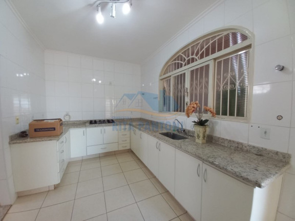 Imagem Casa com 3 Quartos à Venda, 214 m² em Jardim Paulistano - Ribeirão Preto Imagem Casa com 3 Quartos à Venda, 214 m² em Jardim Paulistano - Ribeirão Preto