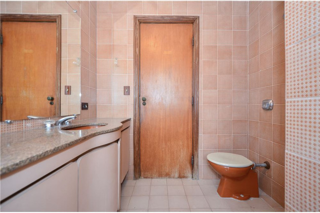 Imagem Casa com 3 Quartos à Venda, 395 m² em Morumbi - São Paulo Imagem Casa com 3 Quartos à Venda, 395 m² em Morumbi - São Paulo