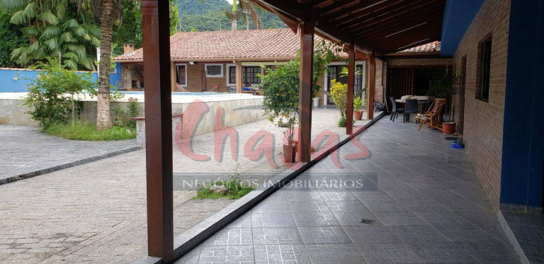 Imagem Casa com 5 Quartos à Venda, 345 m² em Massaguaçu - Caraguatatuba Imagem Casa com 5 Quartos à Venda, 345 m² em Massaguaçu - Caraguatatuba