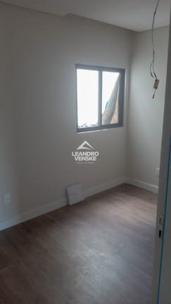 Imagem Sobrado com 3 Quartos à Venda, em Saguaçu - Joinville Imagem Sobrado com 3 Quartos à Venda, em Saguaçu - Joinville