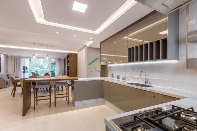 Imagem Apartamento com 3 Quartos para Alugar, 160 m² em Cabral - Curitiba