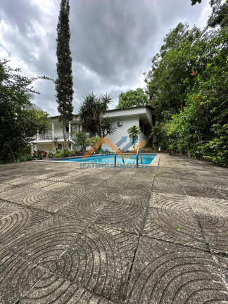 Imagem Casa com 3 Quartos à Venda, 370 m² em Castelo - Ipatinga Imagem Casa com 3 Quartos à Venda, 370 m² em Castelo - Ipatinga