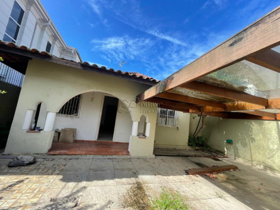 Imagem Casa com 2 Quartos para Alugar, 161 m² em Centro - Macaé Imagem Casa com 2 Quartos para Alugar, 161 m² em Centro - Macaé
