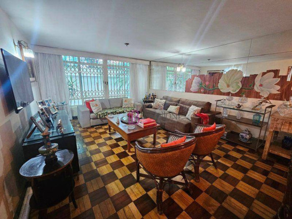 Imagem Casa com 4 Quartos à Venda, 341 m² em Pacaembu - São Paulo Imagem Casa com 4 Quartos à Venda, 341 m² em Pacaembu - São Paulo