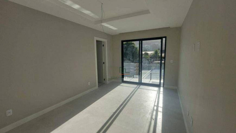 Imagem Casa com 4 Quartos à Venda, 220 m² em Piratininga - Niterói Imagem Casa com 4 Quartos à Venda, 220 m² em Piratininga - Niterói