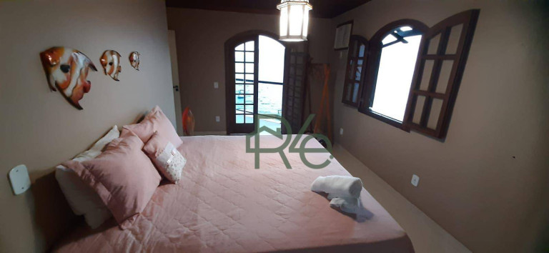 Imagem Casa com 3 Quartos à Venda, 200 m² em Vila Velha - Angra Dos Reis