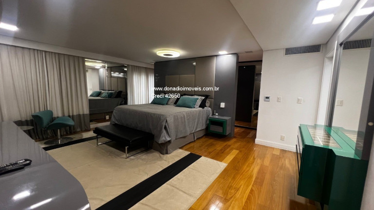 Imagem Apartamento com 3 Quartos à Venda, 316 m² em Agronômica - Florianópolis Imagem Apartamento com 3 Quartos à Venda, 316 m² em Agronômica - Florianópolis