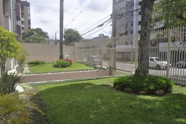 Imagem Apartamento com 3 Quartos à Venda, 91 m² em água Verde - Curitiba