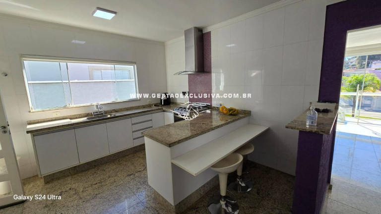 Imagem Casa com 3 Quartos à Venda, 409 m² em Jardim Paulista - Atibaia