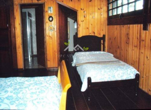 Imagem Casa com 5 Quartos à Venda, 360 m² em Vila Capivari - Campos Do Jordão Imagem Casa com 5 Quartos à Venda, 360 m² em Vila Capivari - Campos Do Jordão