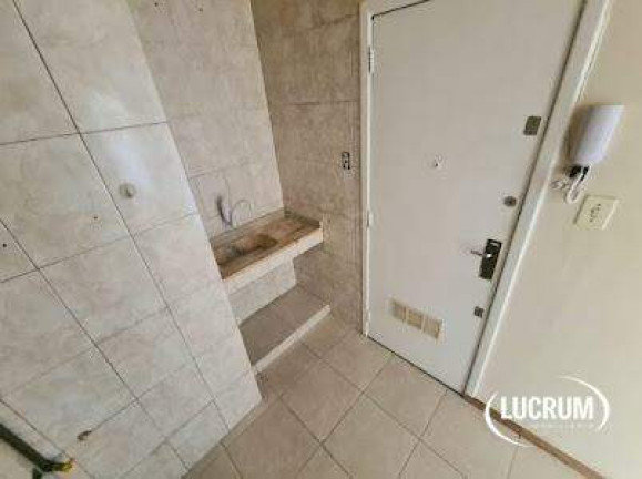 Imagem Apartamento com 1 Quarto à Venda, 37 m² em Catete - Rio De Janeiro Imagem Apartamento com 1 Quarto à Venda, 37 m² em Catete - Rio De Janeiro