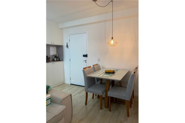 Imagem Imóvel com 2 Quartos à Venda, em Vila Ema - São Paulo Imagem Imóvel com 2 Quartos à Venda, em Vila Ema - São Paulo