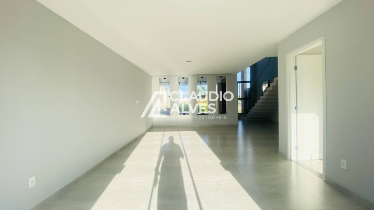 Imagem Casa de Condomínio com 3 Quartos à Venda, 118 m² em Av. Noíde Cerqueira - Feira De Santana Imagem Casa de Condomínio com 3 Quartos à Venda, 118 m² em Av. Noíde Cerqueira - Feira De Santana
