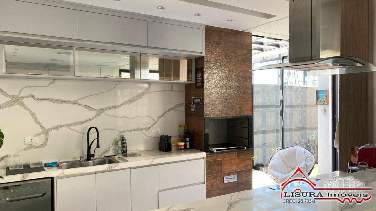 Imagem Casa de Condomínio com 3 Quartos à Venda, 270 m² em Condomínio Residencial Fogaça - Jacareí Imagem Casa de Condomínio com 3 Quartos à Venda, 270 m² em Condomínio Residencial Fogaça - Jacareí