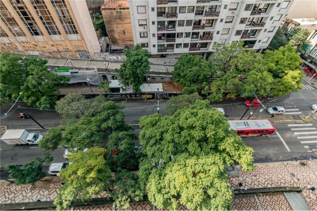 Imagem Apartamento com 3 Quartos à Venda, 82 m² em Centro Histórico - Porto Alegre Imagem Apartamento com 3 Quartos à Venda, 82 m² em Centro Histórico - Porto Alegre