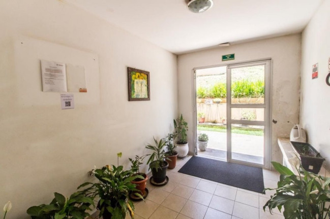 Imagem Apartamento com 2 Quartos à Venda, 48 m² em Parque Roseira - Carapicuíba