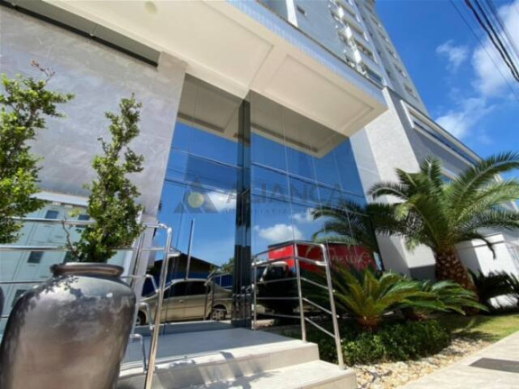 Apartamento com 2 Quartos à Venda, 65 m² em Gravatá - Navegantes
