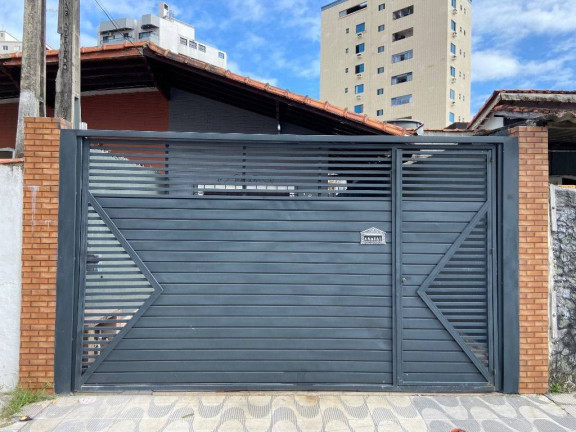 Casa com 2 Quartos à Venda, 60 m² em Tupi - Praia Grande