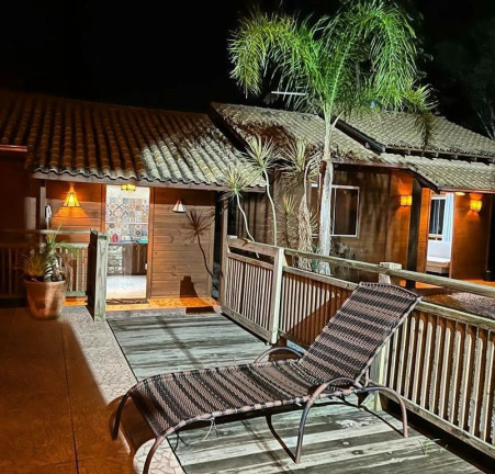 Imagem Imóvel com 6 Quartos à Venda, 150 m² em Praia Do Rosa - Imbituba