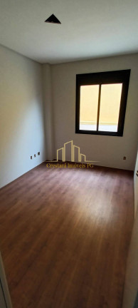 Imagem Sobrado com 3 Quartos à Venda, em Jardim Sabará - Ponta Grossa Imagem Sobrado com 3 Quartos à Venda, em Jardim Sabará - Ponta Grossa