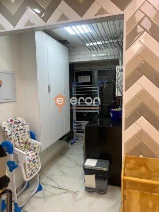 Imagem Apartamento com 3 Quartos à Venda, 116 m²
