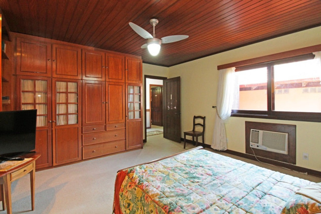 Imagem Casa de Condomínio com 4 Quartos à Venda, 450 m² em Santa Tereza - Porto Alegre Imagem Casa de Condomínio com 4 Quartos à Venda, 450 m² em Santa Tereza - Porto Alegre